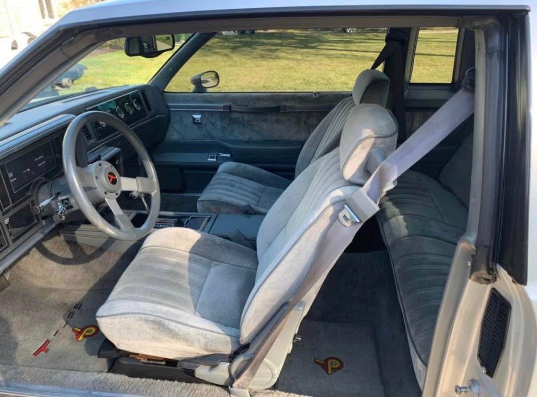 1987 Buick Regal Turbo Premium 3 Sedan 4D – Classic Luxury Performance - Image 11