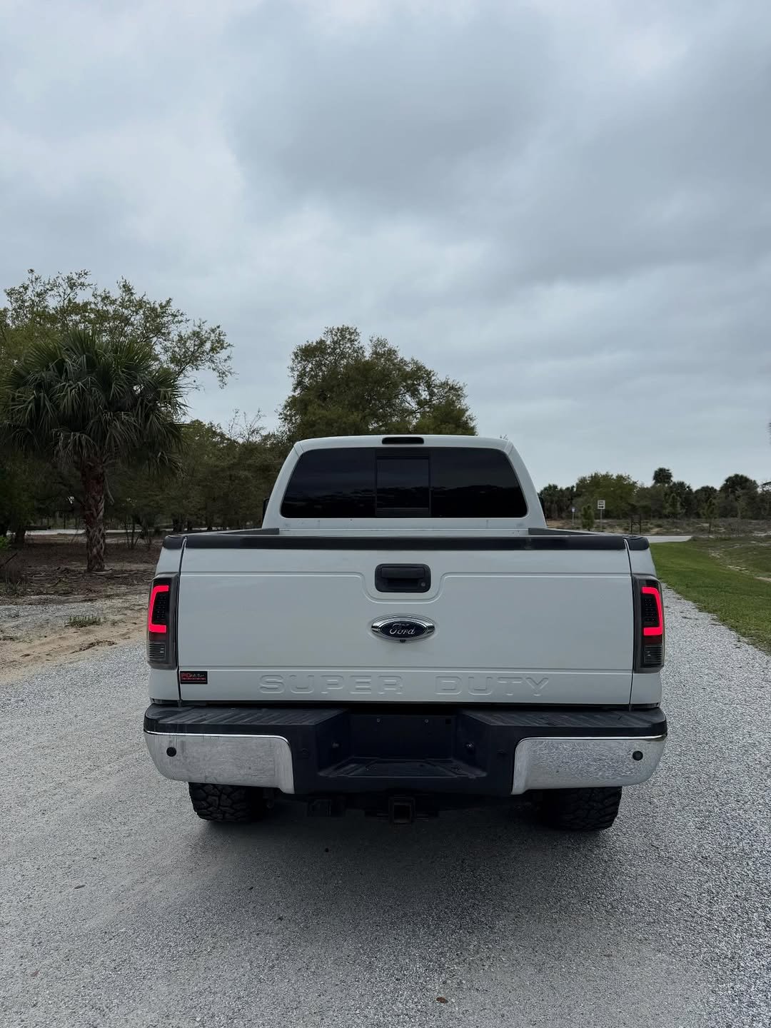 2014 Ford F-250 Super Duty Lariat 4x4 – 6.7L Powerstroke Diesel – Crew Cab – Lifted – $13,500 Featuring the powerful Ford F-250 Super Duty. - Image 2