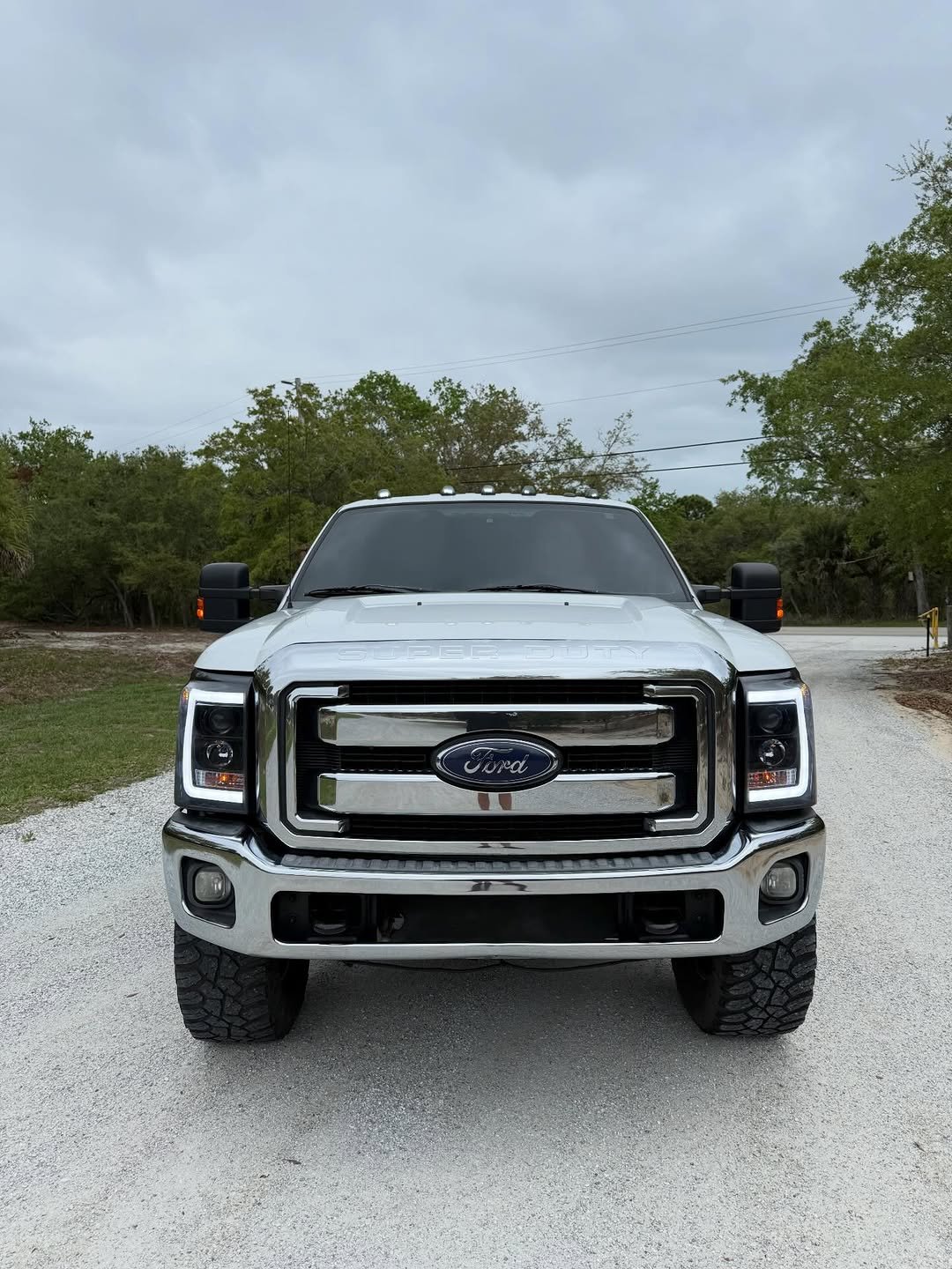 2014 Ford F-250 Super Duty Lariat 4x4 – 6.7L Powerstroke Diesel – Crew Cab – Lifted – $13,500 Featuring the powerful Ford F-250 Super Duty. - Image 13