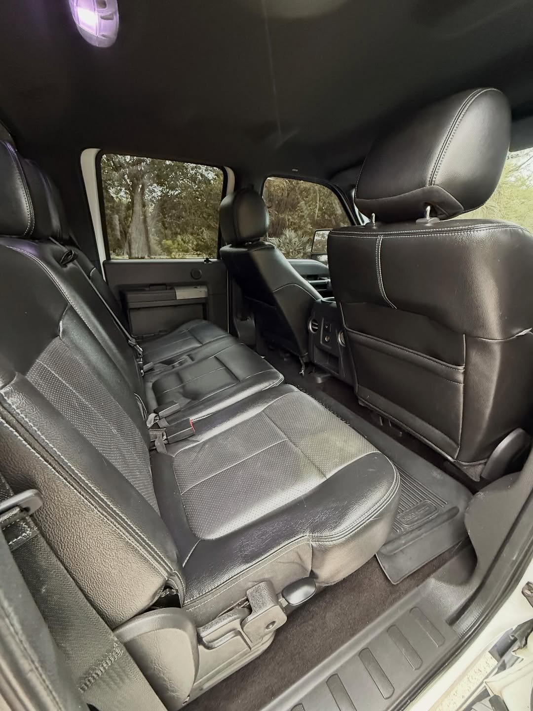 2014 Ford F-250 Super Duty Lariat 4x4 – 6.7L Powerstroke Diesel – Crew Cab – Lifted – $13,500 Featuring the powerful Ford F-250 Super Duty. - Image 4